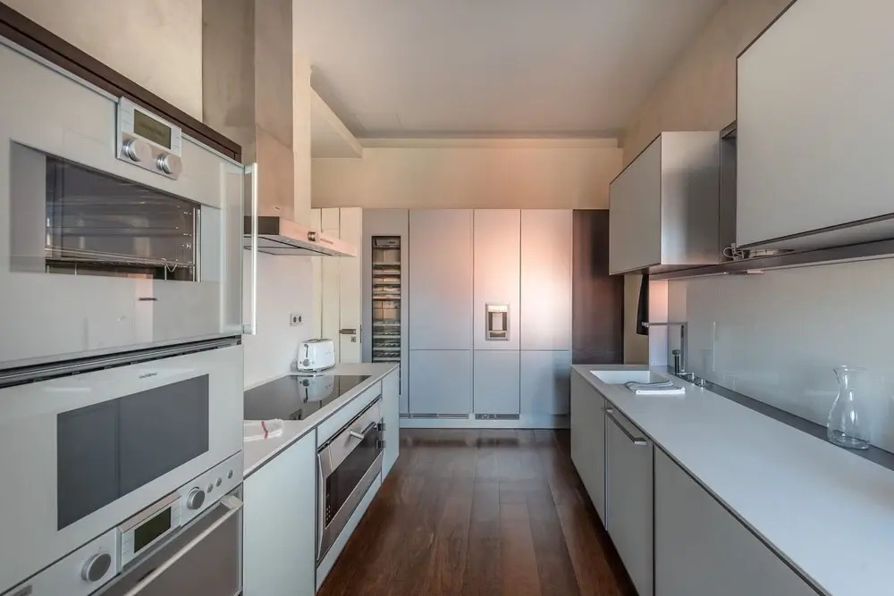 ALTIDO Lux Chiado 2-Floor 3-BR Apartment w/Garage