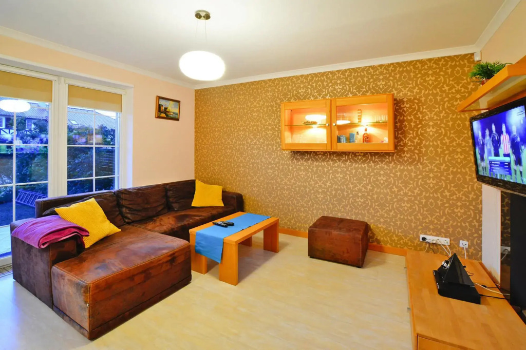 Comfortable holiday home with a private garden