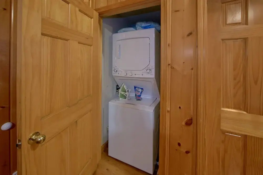 Sweet Mountain Laurel 403 - Four Bedroom Cabin