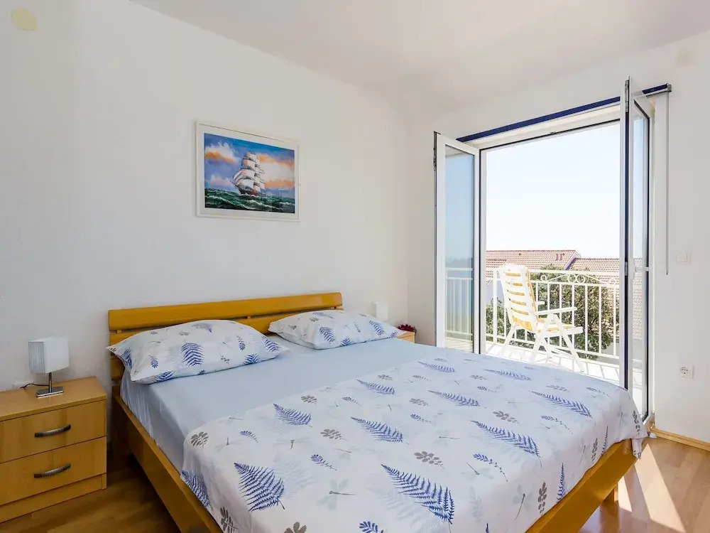 Comfortable Apartment With Amazing Seaview and Private Balcony,free Parking,wifi