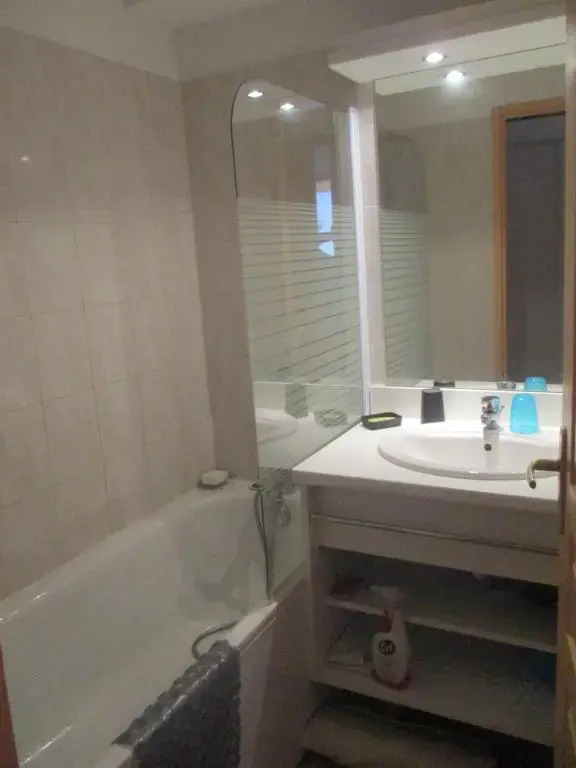 Appartement T3 neuf au frais à la montagne