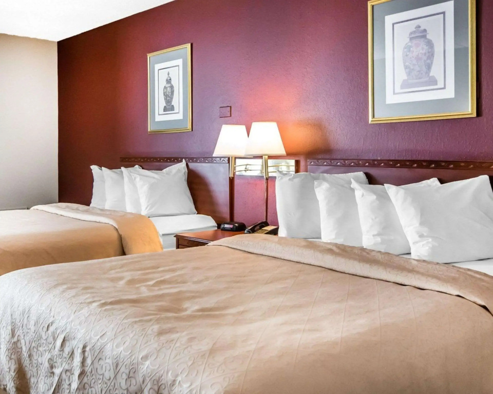 Quality Inn & Suites Elizabethtown