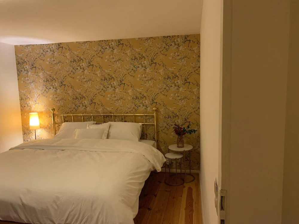 Cozy Holiday Home for 8 in Bullingen