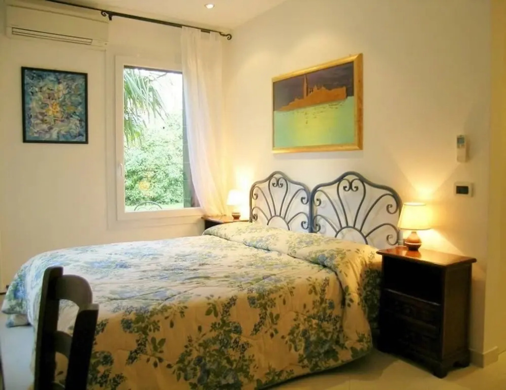 Grimaldi Apartments - Guardi