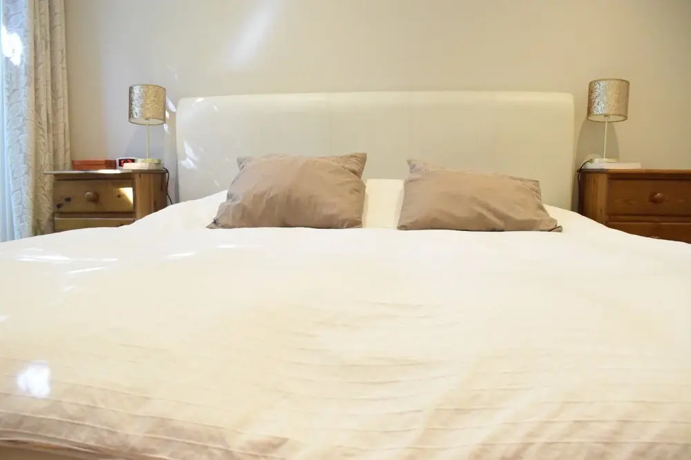 Modern 2 Bedroom Home in Chelsea