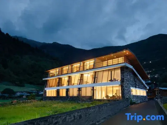Yushan YUSA Yubeng Snow View Hotel
