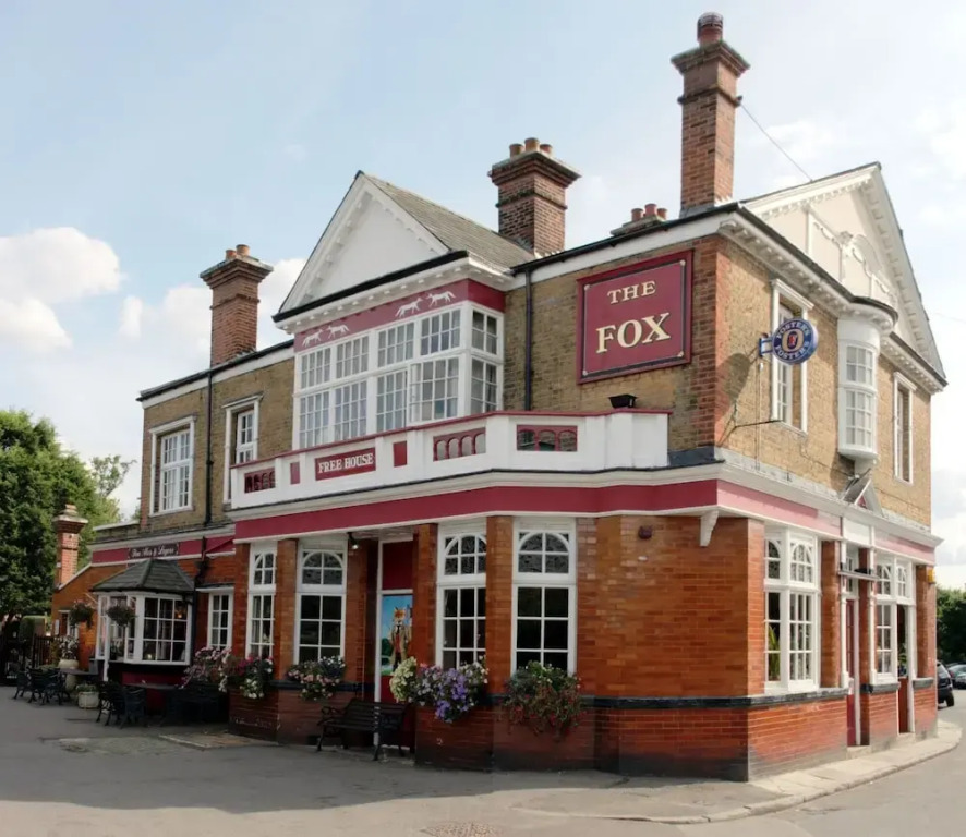 TravelStop #London-Ealing