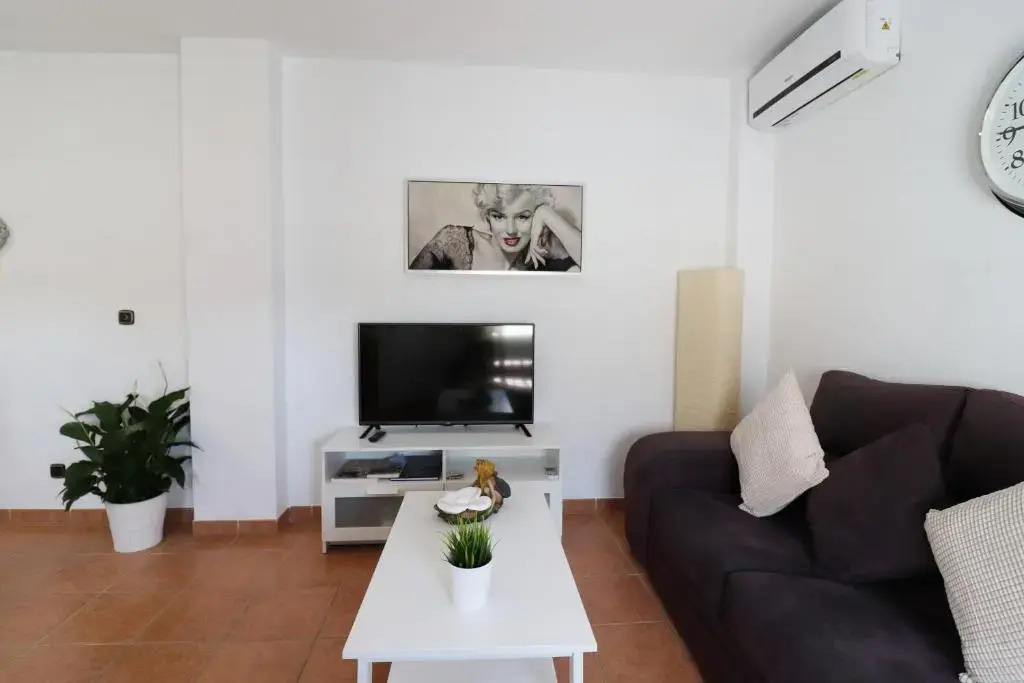 Apartment Sanjuan18 with Hot Tub SpainSunRentals 1155