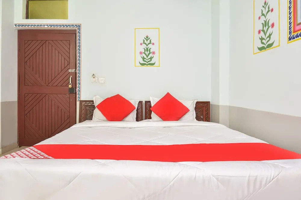 Singhasan Haveli by OYO Rooms