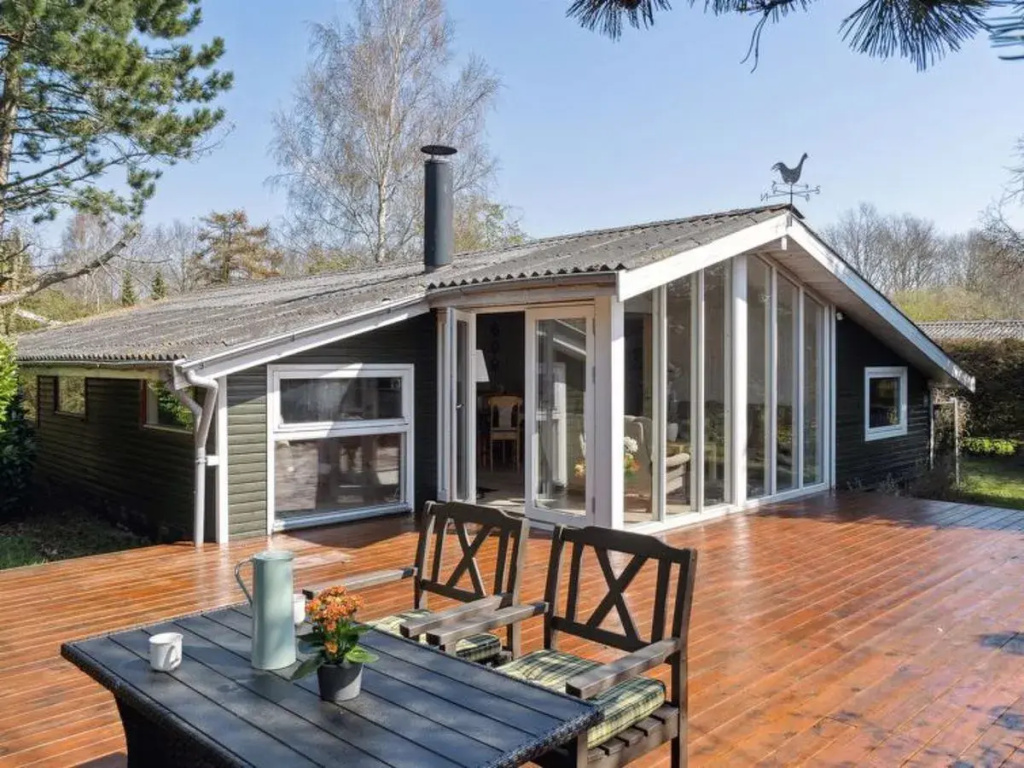 "Gisella" - 200m from the sea in Lolland, Falster and Mon