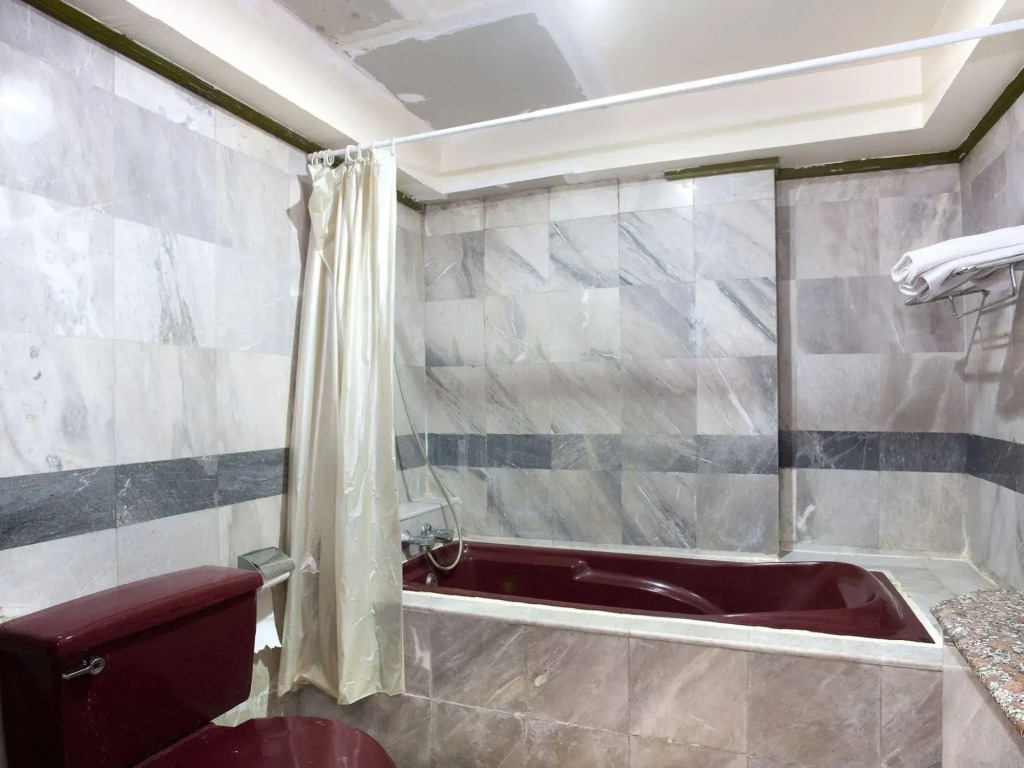 NIDA Rooms Ratchadaphisek Golden Dome Walk