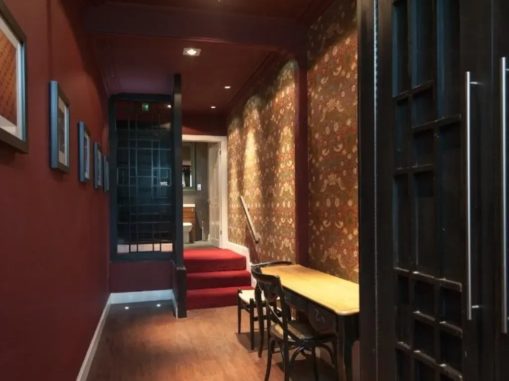 City Retreat Edinburgh ApartHotels