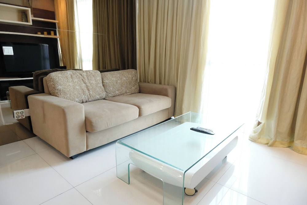 Spacious 2Br With Access To Mall At Aryaduta Residence Surabaya Apartment