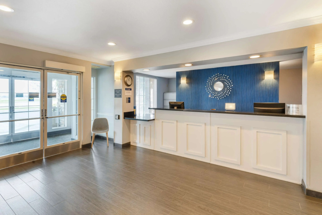 Отель Best Western Visalia