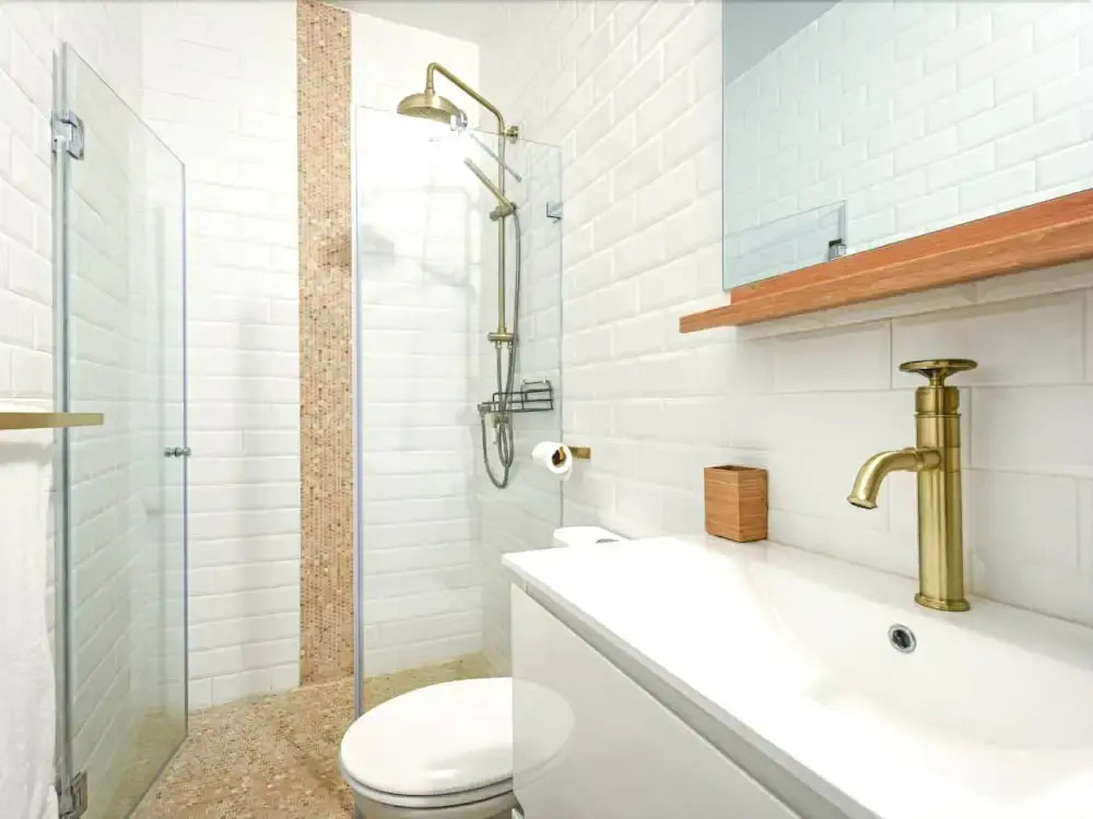 Quiet Apt in the Heart of The City
