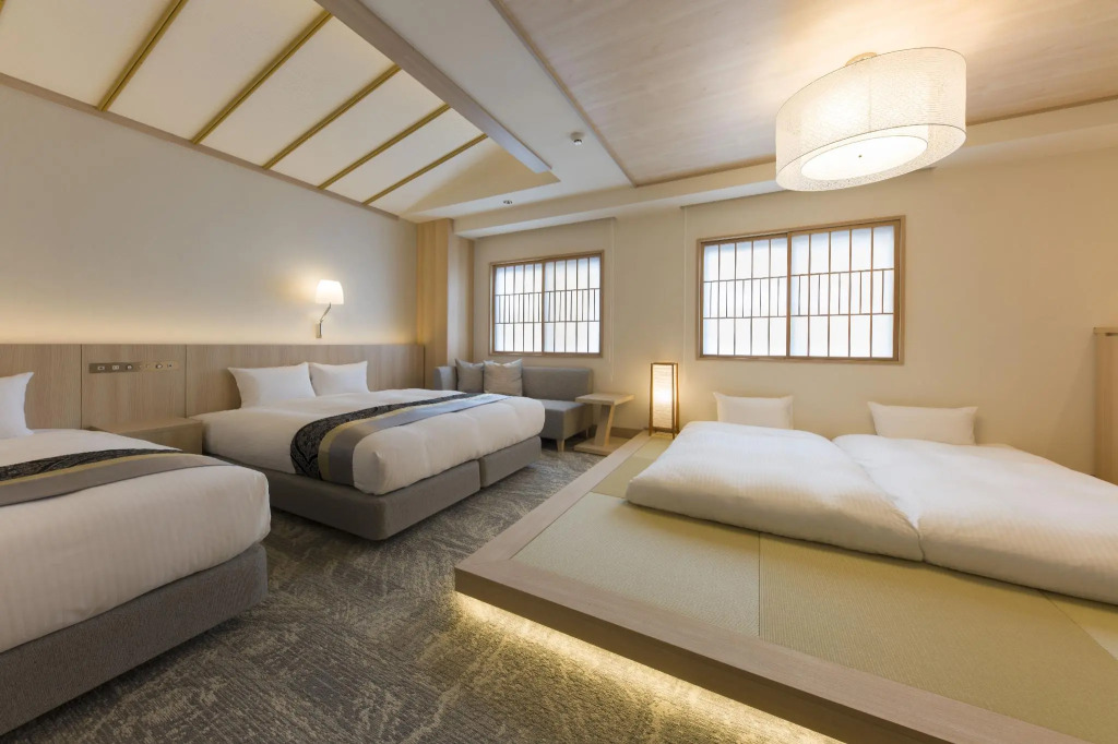 IAM HOTEL