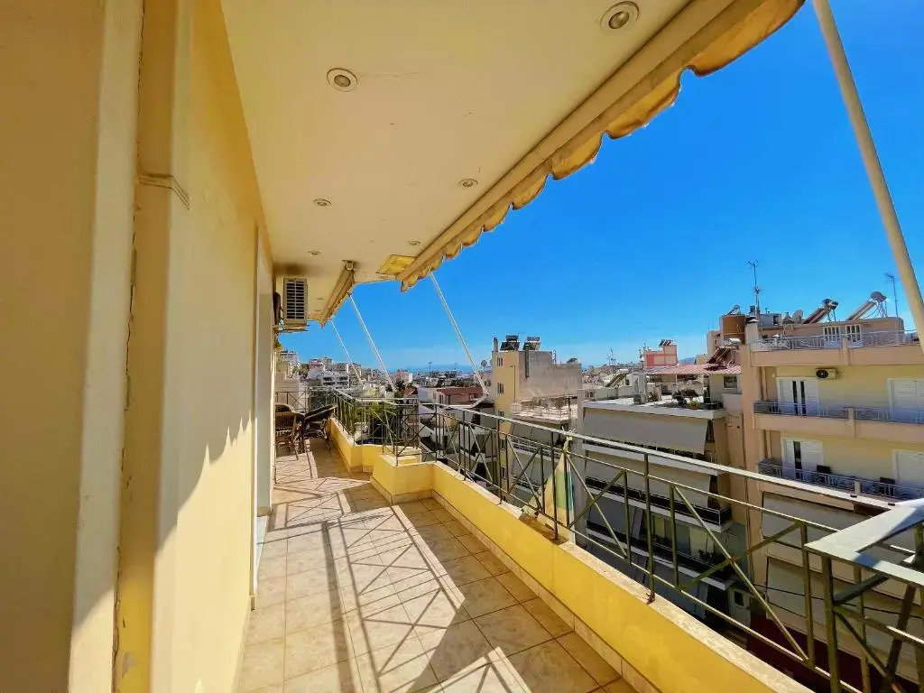 WSD Luxury Cozy 2BD Apt with study & City View Balcony