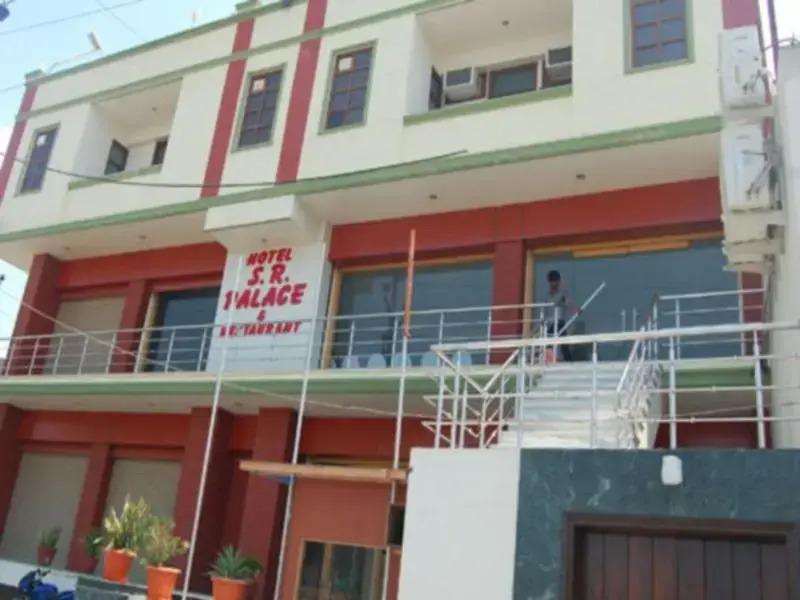 Hotel S.R Palace