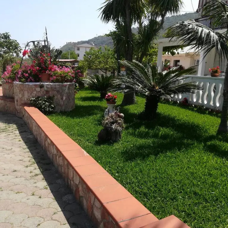 SANTA VENERE Apartments "PARCHEGGIO interno MOTO-AUTO"