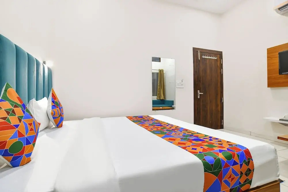 FabHotel Olive Inn