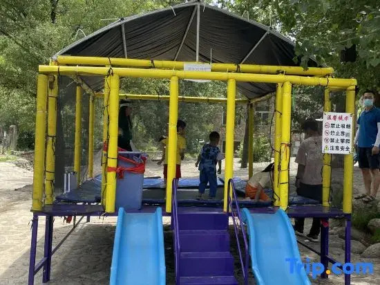 Xianweng Holiday Hotel