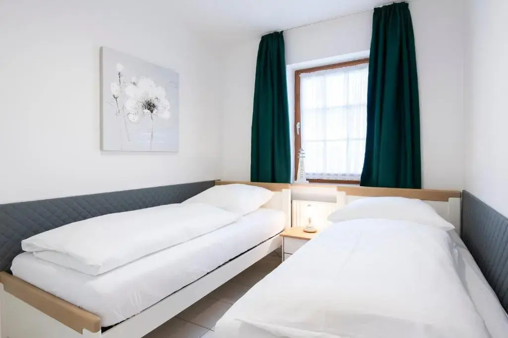 Alte Bergstrasse 6, Wohnung 3