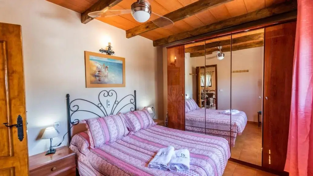 Casa Gonzalez Villanueva de la Concepcion by Ruralidays