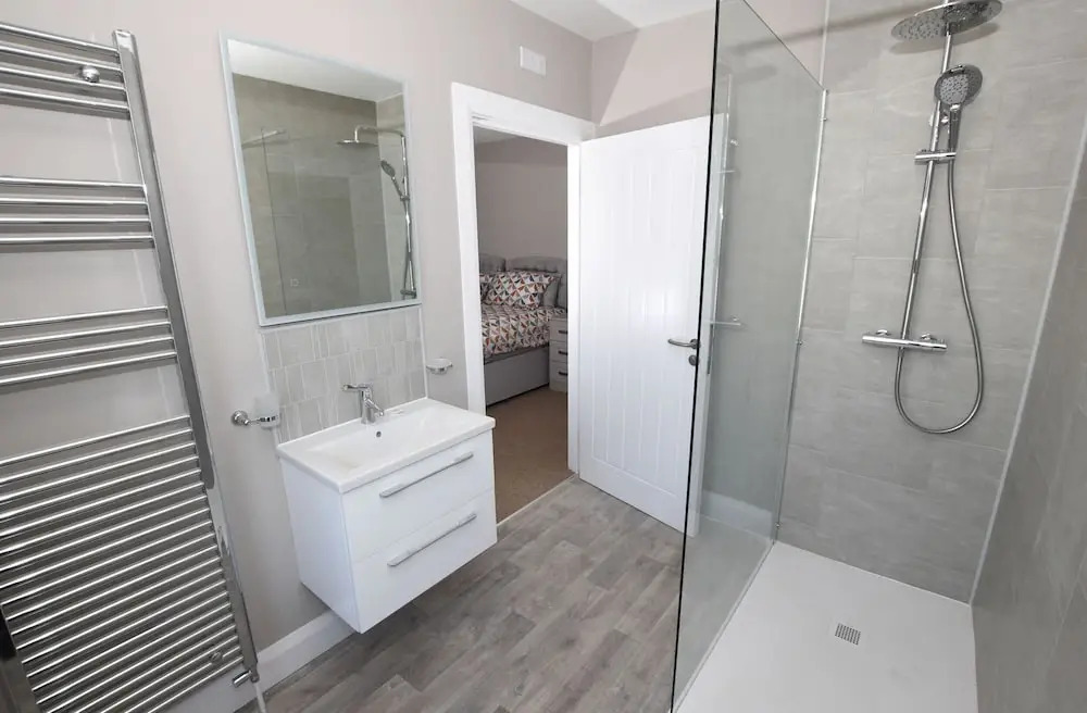 Homestead Hillsborough By Travel Lets Short Term Rental Agency Hillsborough Featuring Apartments, Deluxe Double Suites & Triple Ensuite Rooms