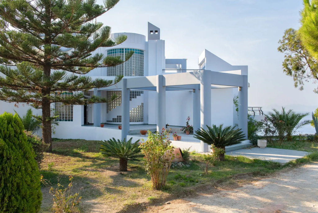 Monte Smith Luxury Villas