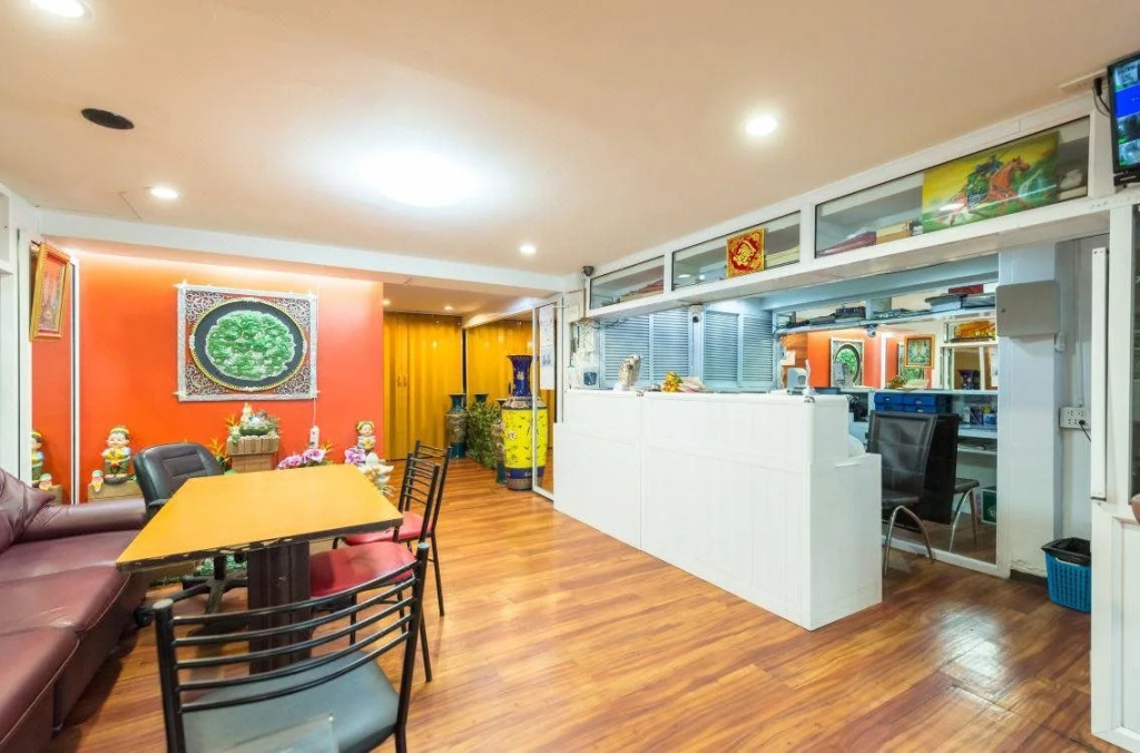 Longzhu Guesthouse