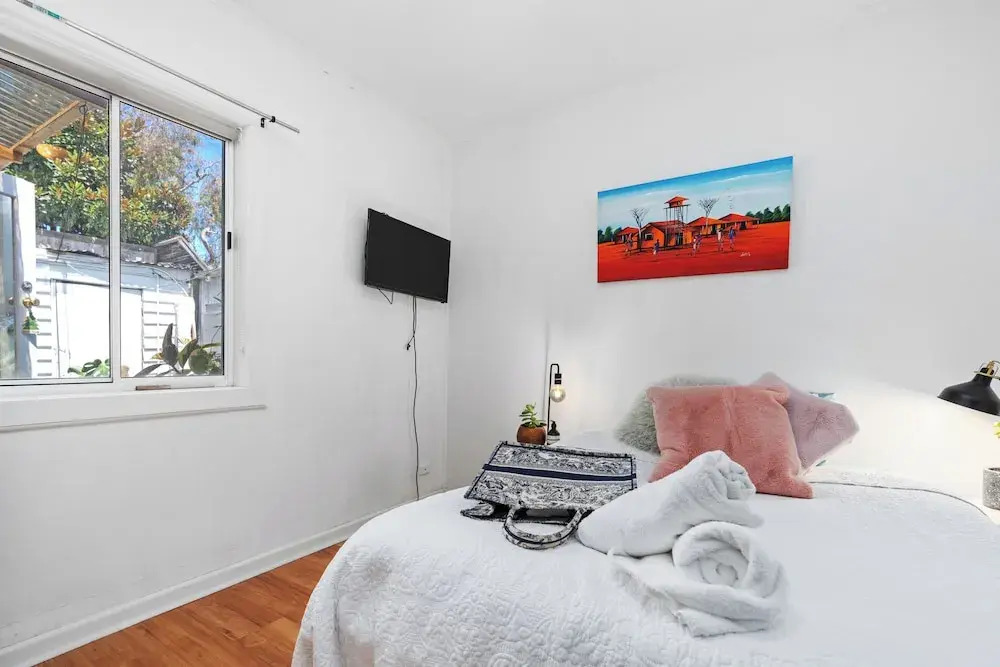 Melbourne Beach guests house 2km CBD