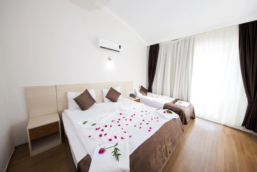 Sarp Hotel Kadriye