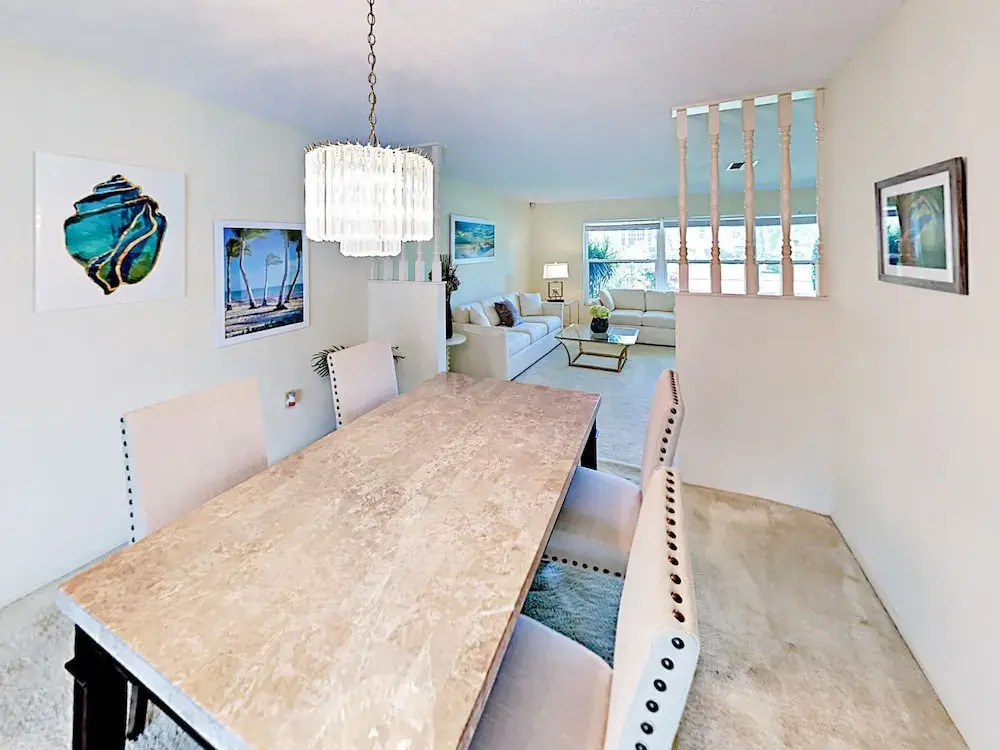 701 Emerald Harbor Drive Home 3 Bedrooms 2 Bathrooms Home