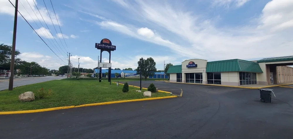 Indy Lodge