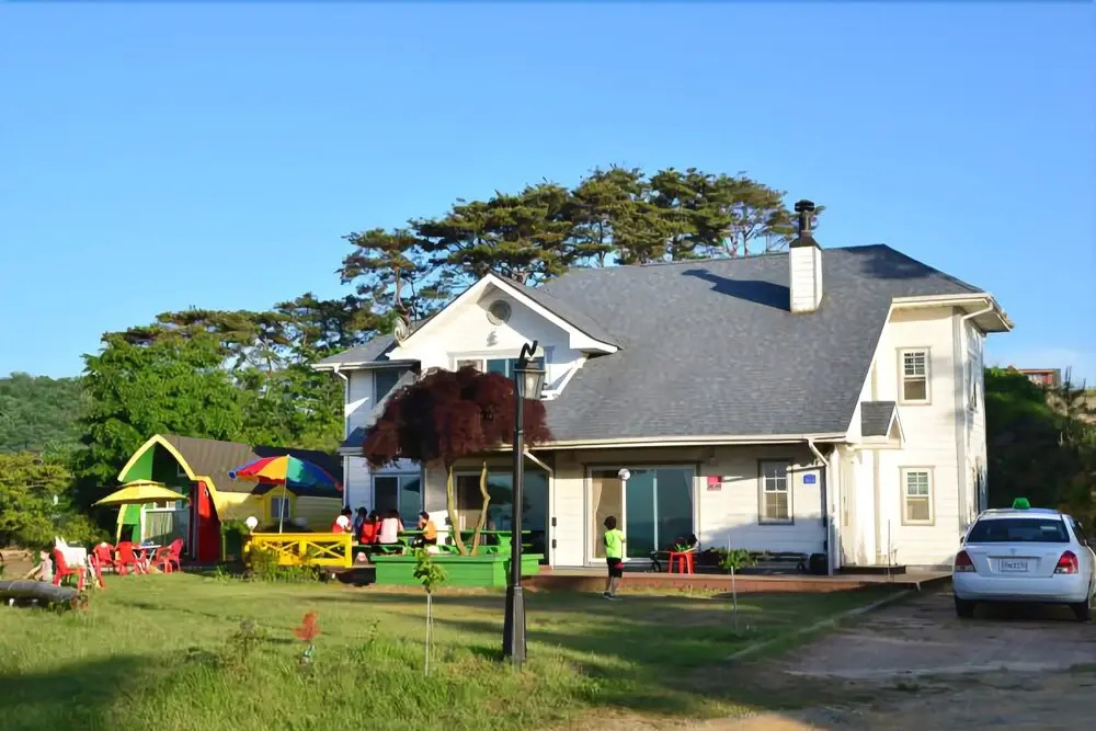 Seosan Travel & Dream Pension