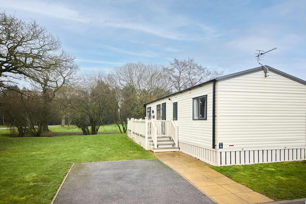Host Stay The Major Oak Lodge