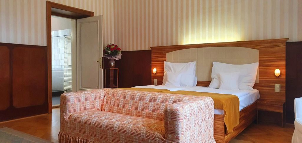 Hotel Okresní Dům