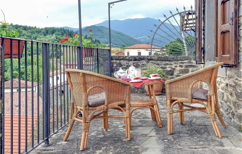 Cozy Home In Nicciano