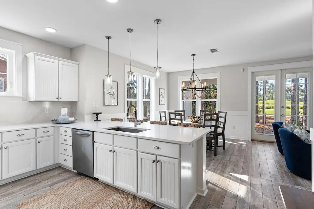 1289 Laurel Grove