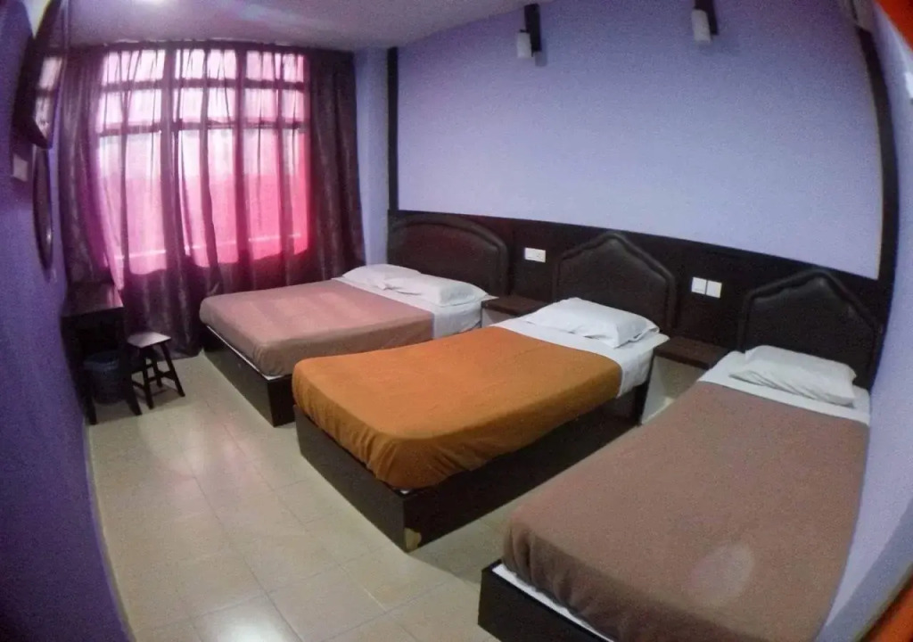 Uni Garden Hotel