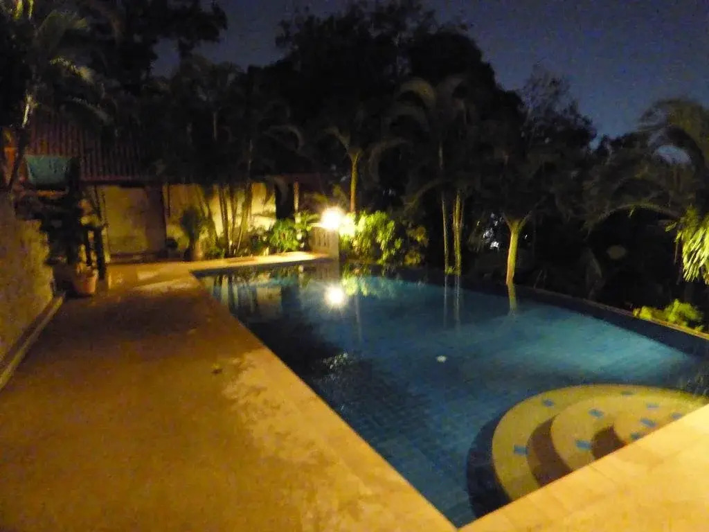 Baiyok Villa seaview and edge pool