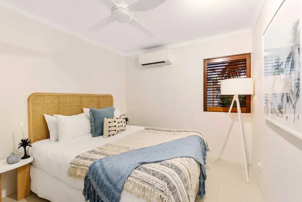 Melaleuca Hideaway - Beach Pool Free Parking
