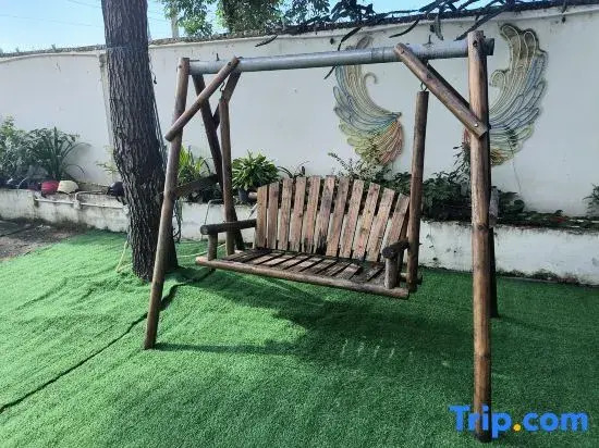Sanya Fenghuang Xiaoyuan Boutique Homestay (Sanya Phoenix Airport)