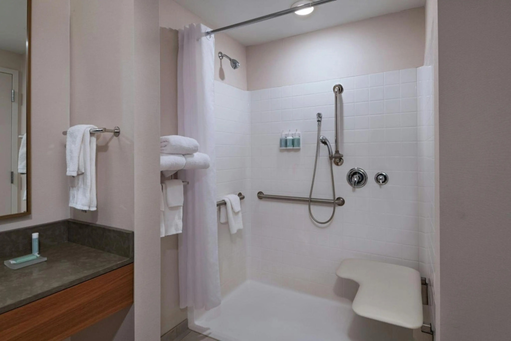Fairfield Inn and Suites by Marriott St Louis Downtown