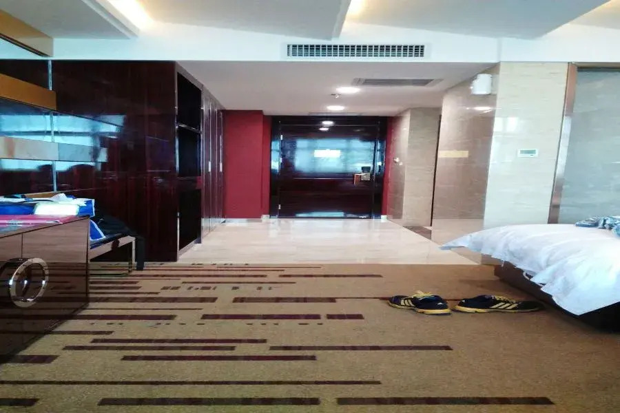 YTA'S Hotel