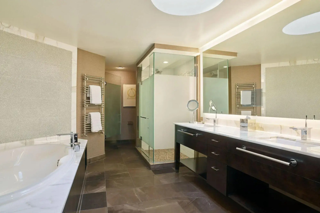 The Westin Kansas City at Crown Center