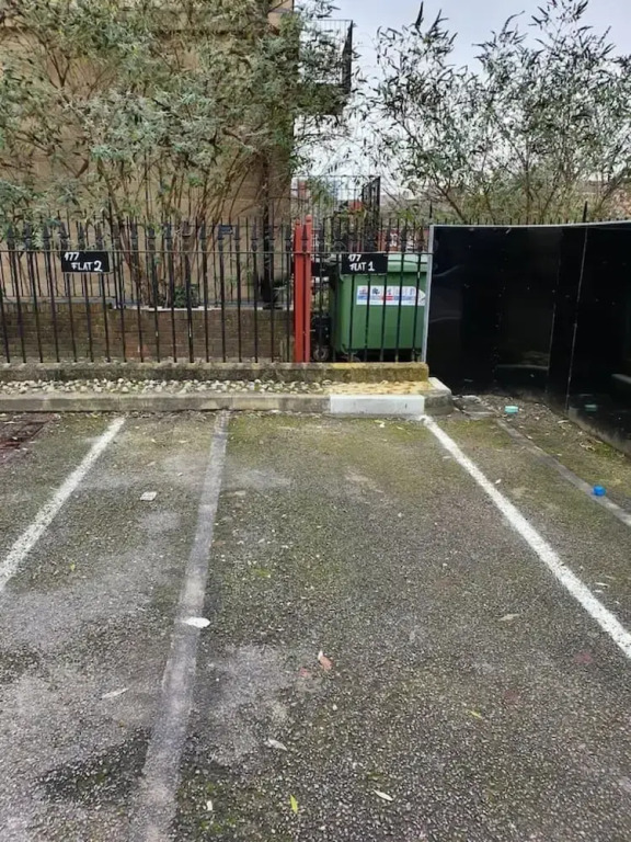 Lux Kings RD City Centre Studio Apartment Reading