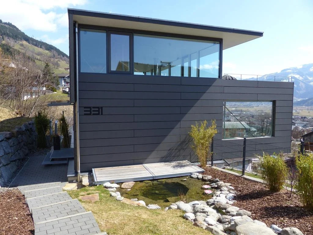 Glas House - Design Holiday Home