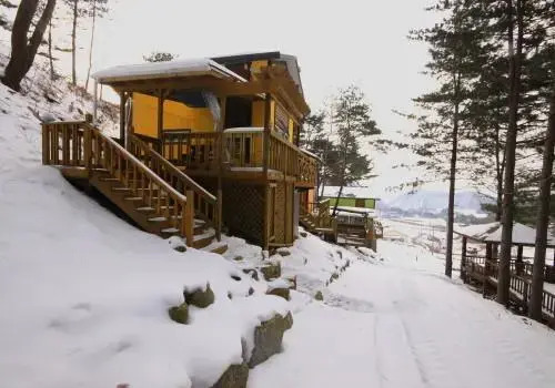 Taegisan achimeui saesori
