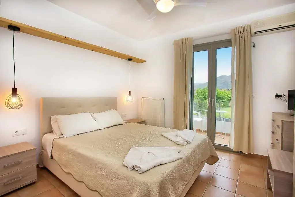 Achilli Apartments